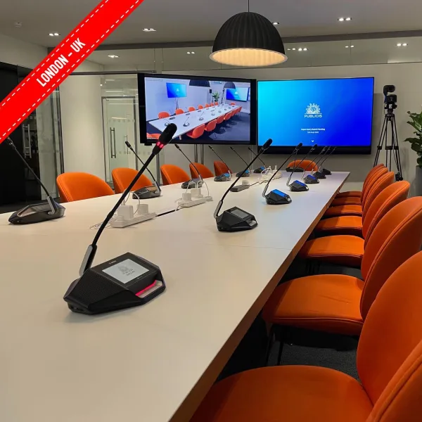 Eyeshot - conférence hybride à Londres avec système Bosch DICENTIS, septembre 2023